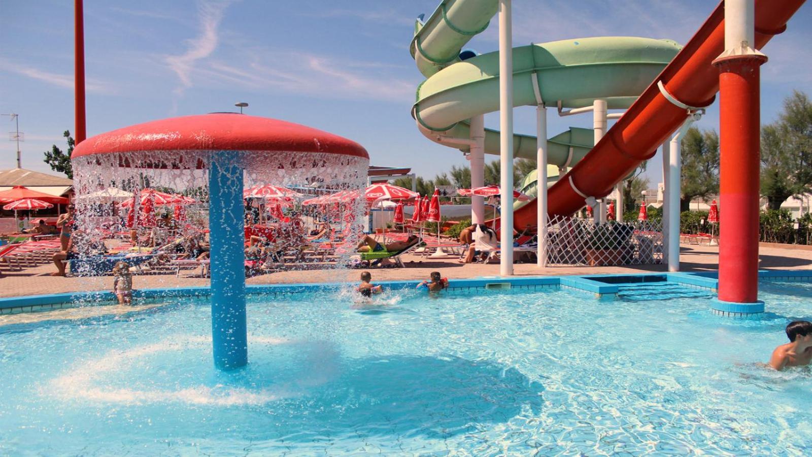 Hotel Tre Stelle Rimini Bagian luar foto